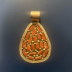 VINTAGE Native American Coral Necklace Pendant